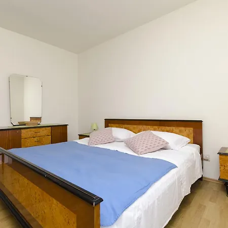 Apartment Grabo Ivanica Daire Primošten